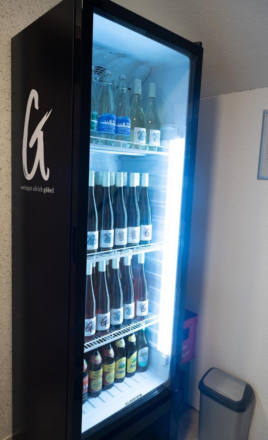 Drinks, Alcoholic drinks, Non alcoholic drinks