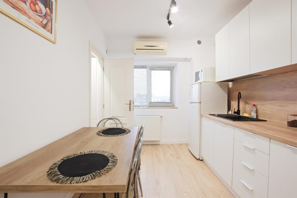 Independentei - private central stay Apartment in Romania