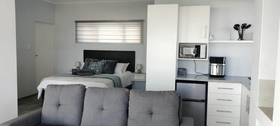 Coffee/tea facilities, Photo of the whole room