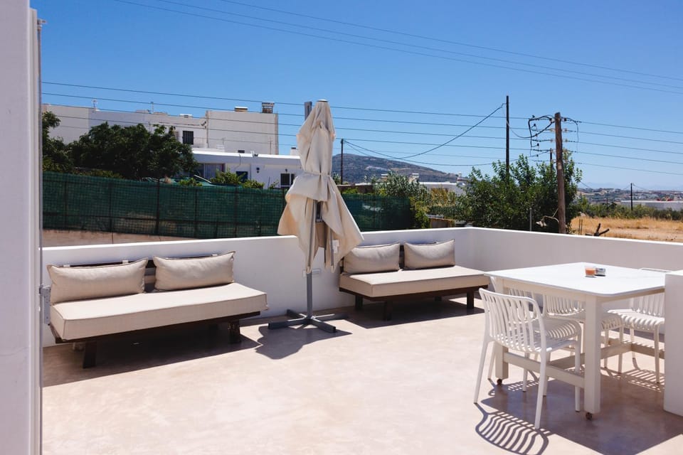 Patio, Day, Natural landscape, View (from property/room), Balcony/Terrace, Living room, Seating area, Dining area, Mountain view