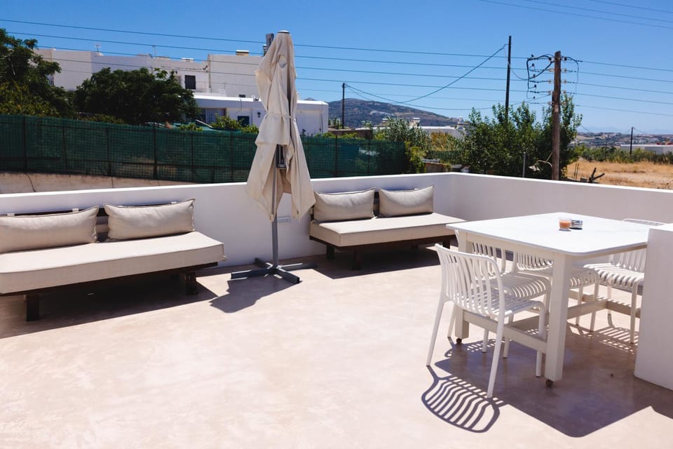 Patio, Day, Bird's eye view, View (from property/room), Balcony/Terrace, Living room, Seating area, Dining area, Sea view, Street view, Quiet street view