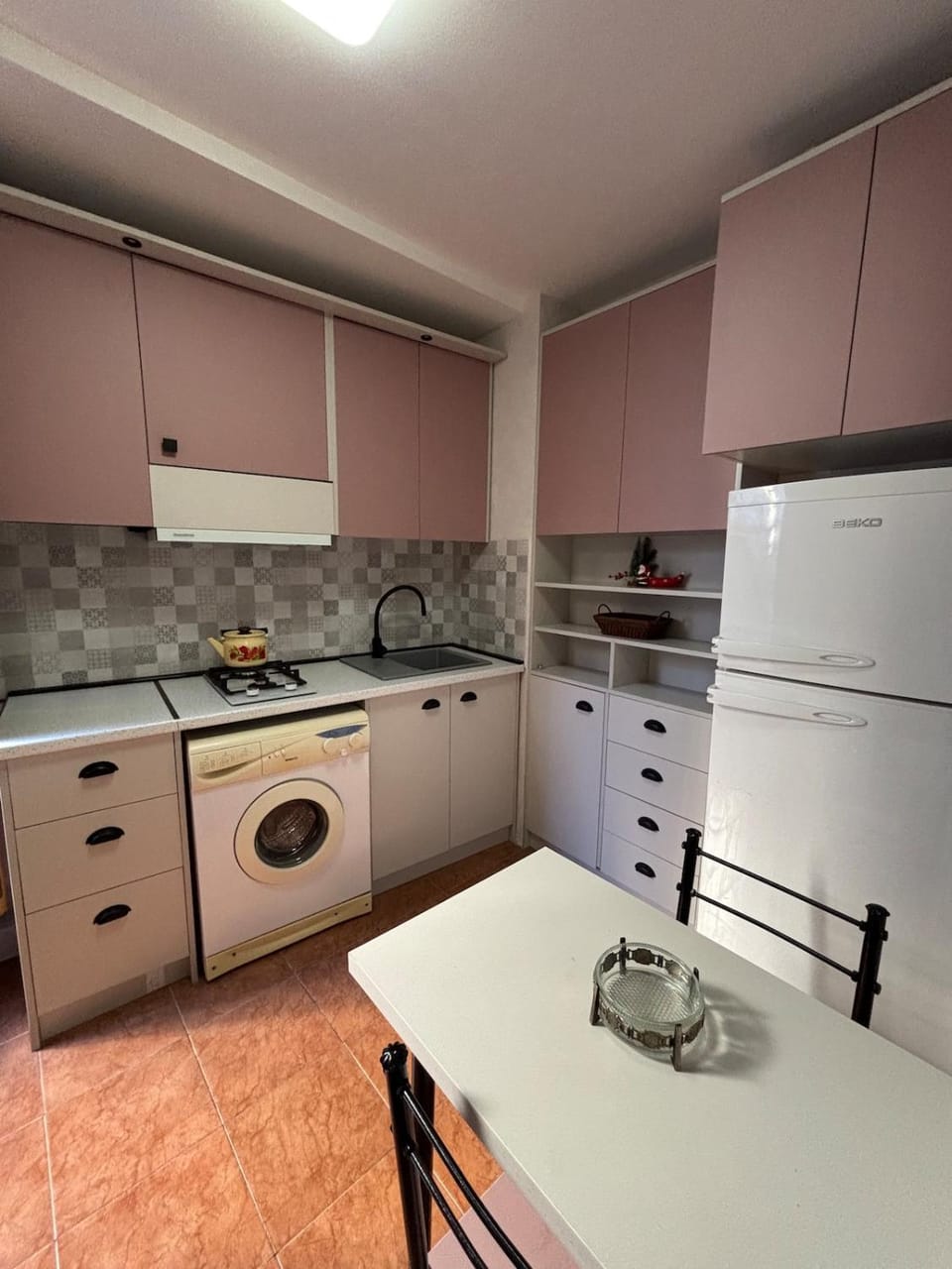 Courtyard 1BR apt by Rustaveli metro & Vera park Apartment in Tbilisi, Georgia
