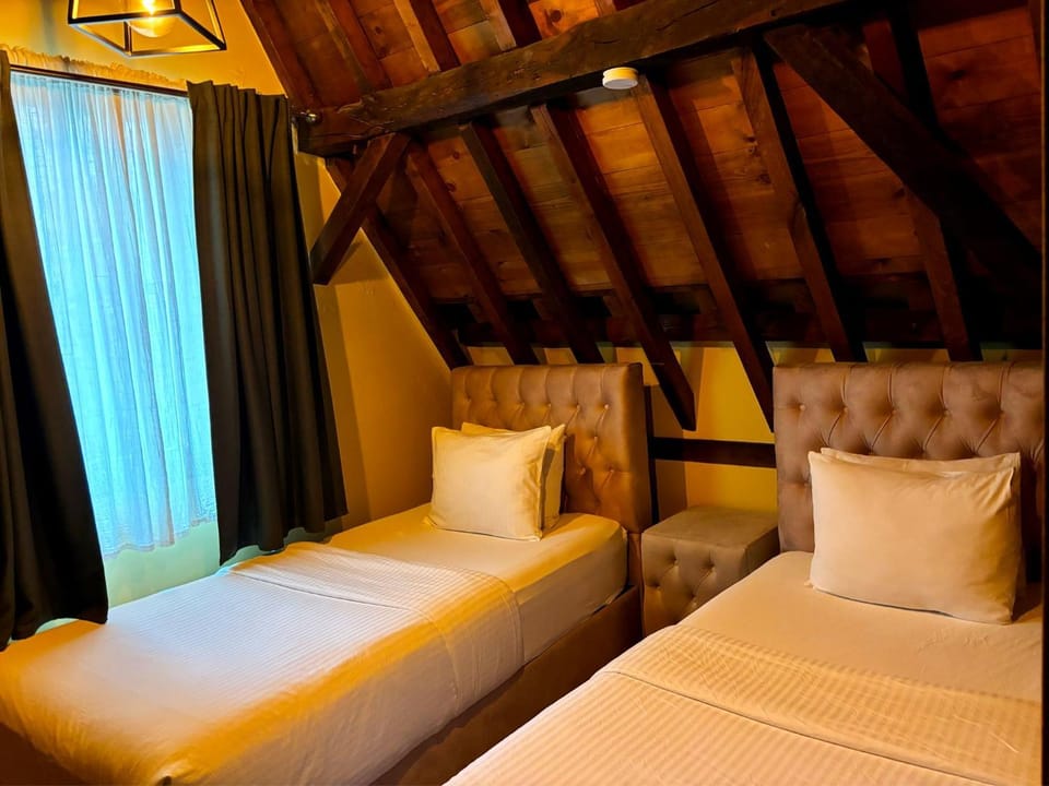Family Heritage Grand Place Apartment in Brussels