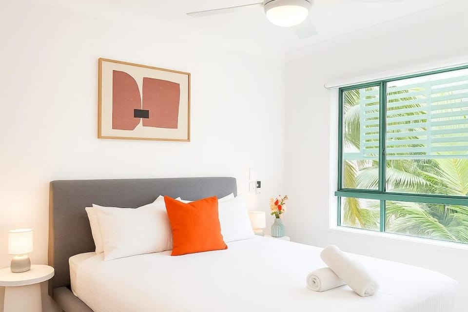 Currumbin Two Bedroom Palm Beach Retreat Apartment in Palm Beach
