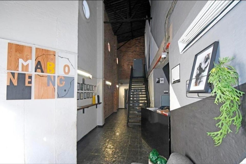 Simple and affordable in Maboneng Apartment in Johannesburg