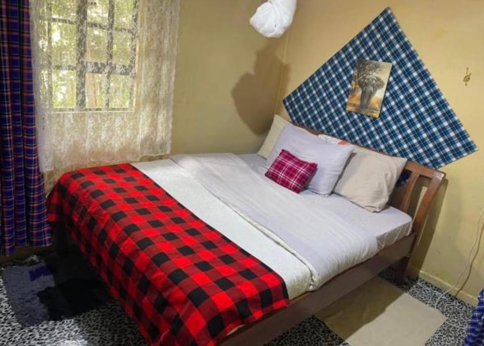 Oloiba Nkuti safari camps Nature lodge in Kenya