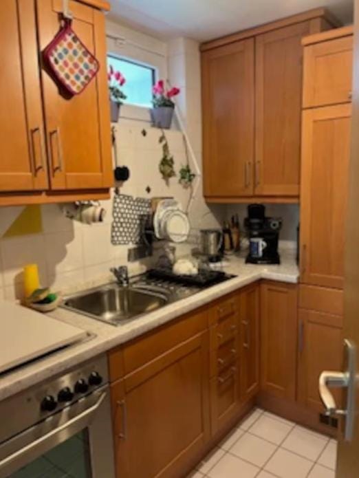 Coffee/tea facilities, toaster, kitchen