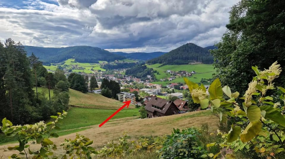Property building, Day, Natural landscape, Mountain view