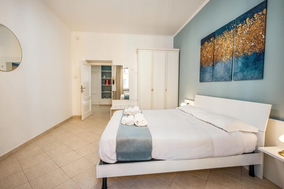 Bed, Photo of the whole room, Bedroom, towels, wardrobe