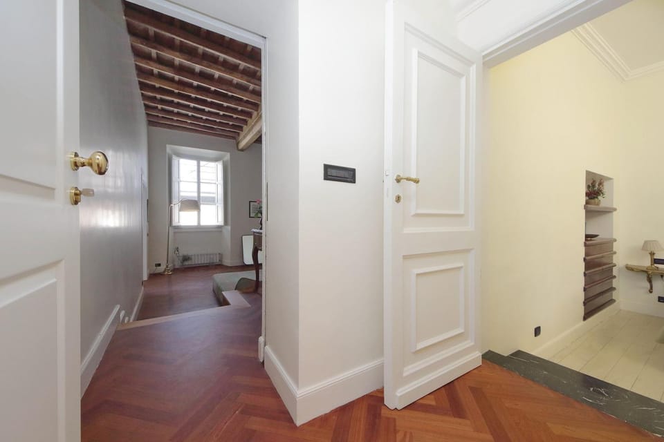 Relais Popolo - Suite di Lusso House in Rome