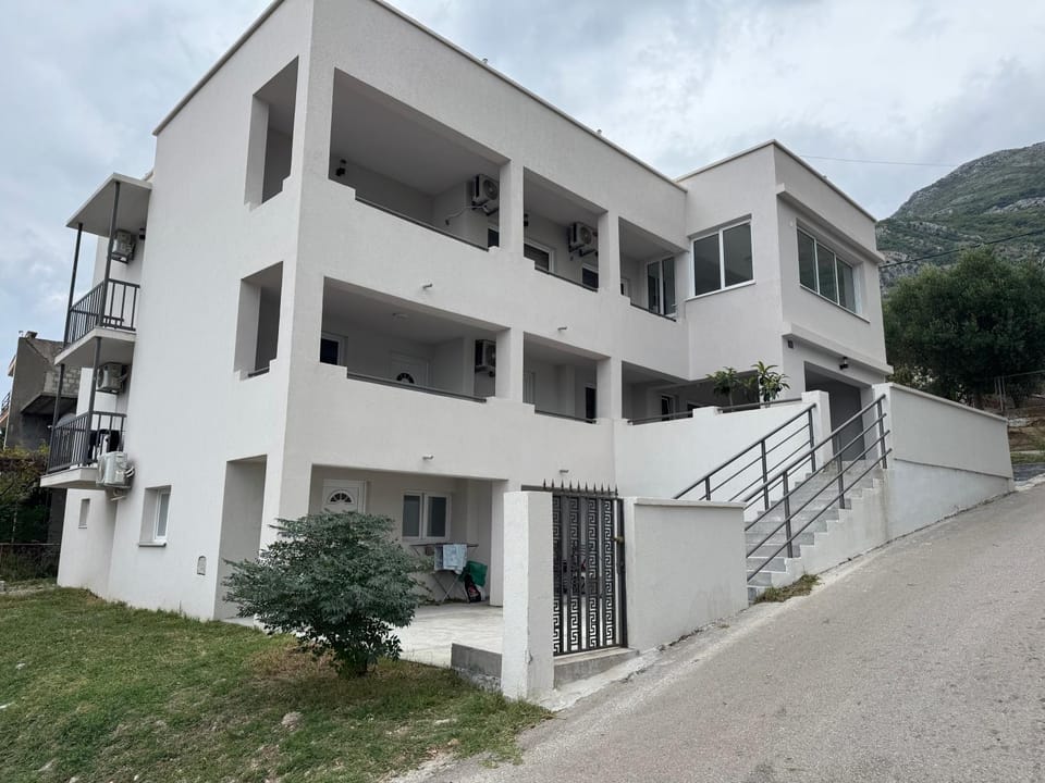 Apartmani Apartment in Montenegro