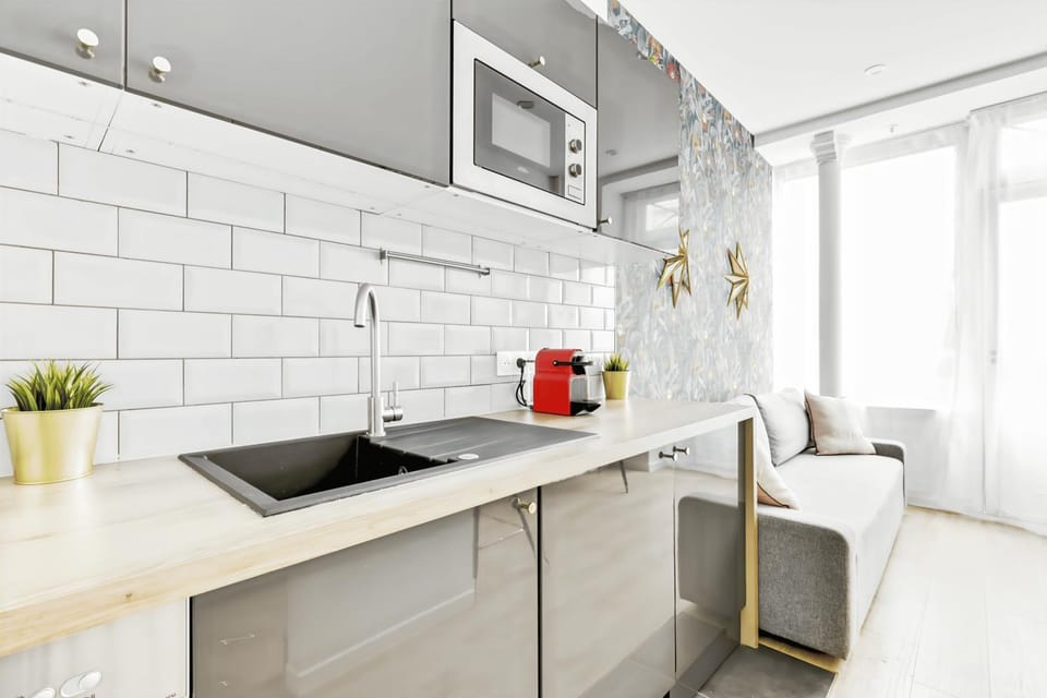 Coffee/tea facilities, Kitchen or kitchenette, dishwasher, microwave, washing machine, washing machine, washing machine, kitchen, kitchen