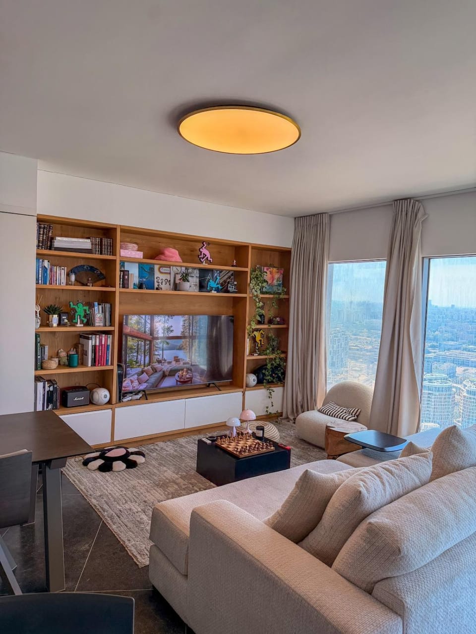 Natural landscape, Library, TV and multimedia, Living room, Seating area