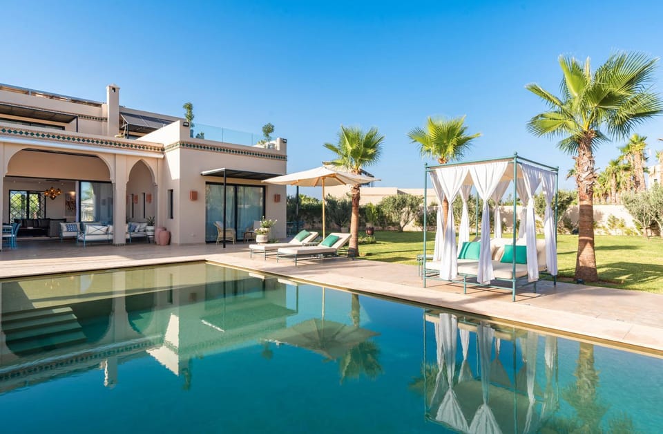 Balcony/Terrace, Swimming pool