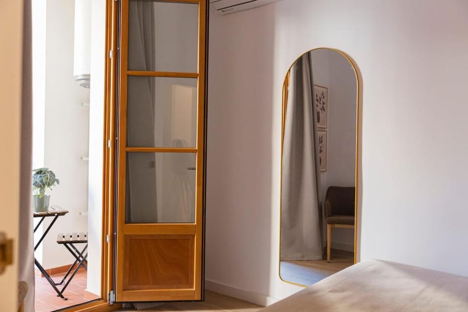 Barcelona - Gracia P-B Apartment in Barcelona