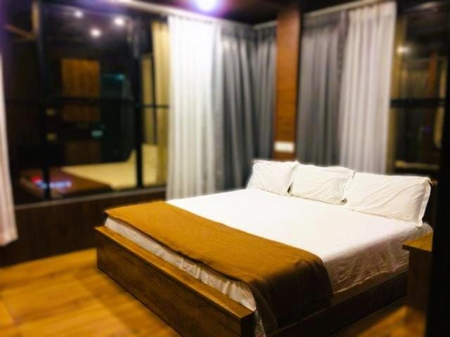 Dolphin Residency Hotel in Kerala