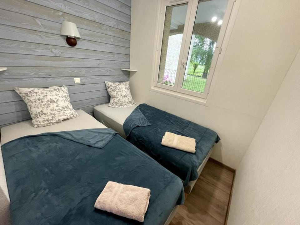 Jardin, vue montagnes, animaux OK, draps inclus Apartment in Nouvelle-Aquitaine