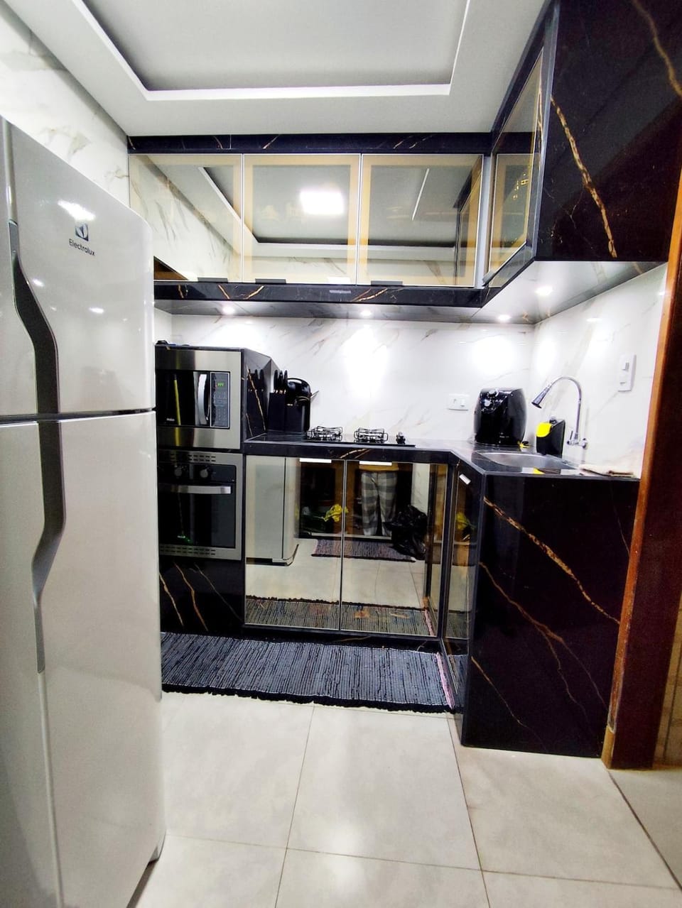 Casa Container com ar condicionado a 500 m do Mar House in Pontal do Paraná