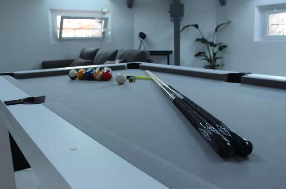 Billiard