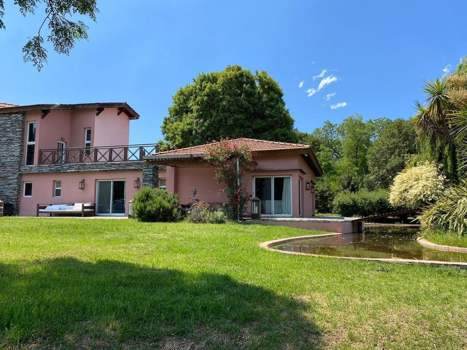 Tù Casa de Campo Petit Hotel - Casa Completa Villa in San Luis Province, Argentina