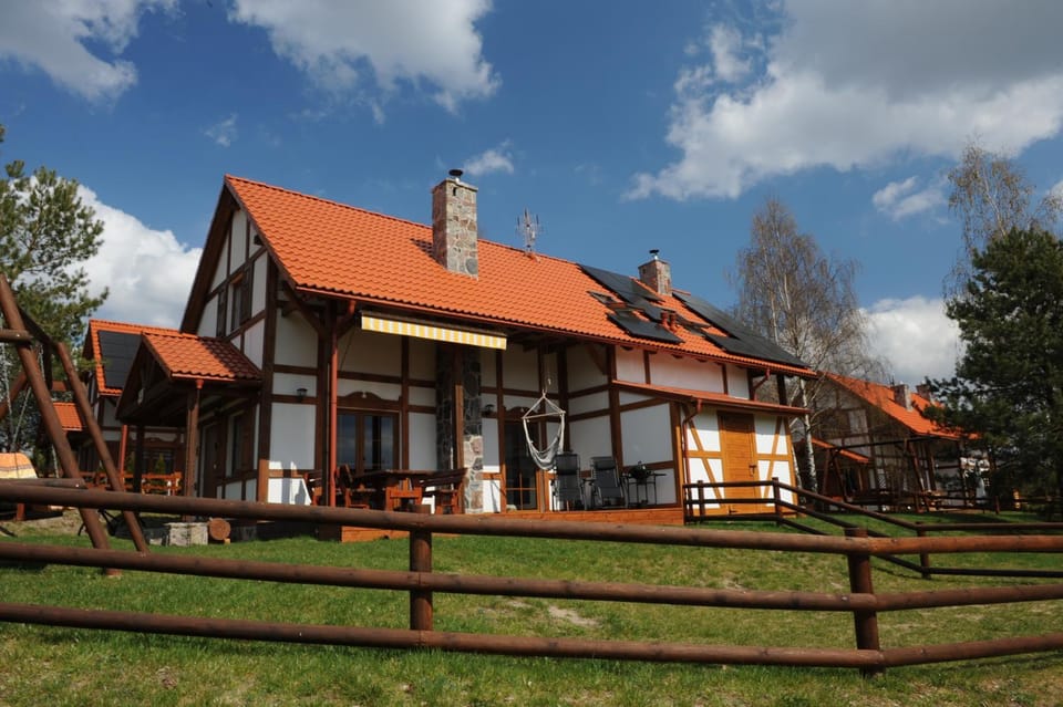 Kaszubska ostoja- 4 pory roku House in Pomeranian Voivodeship