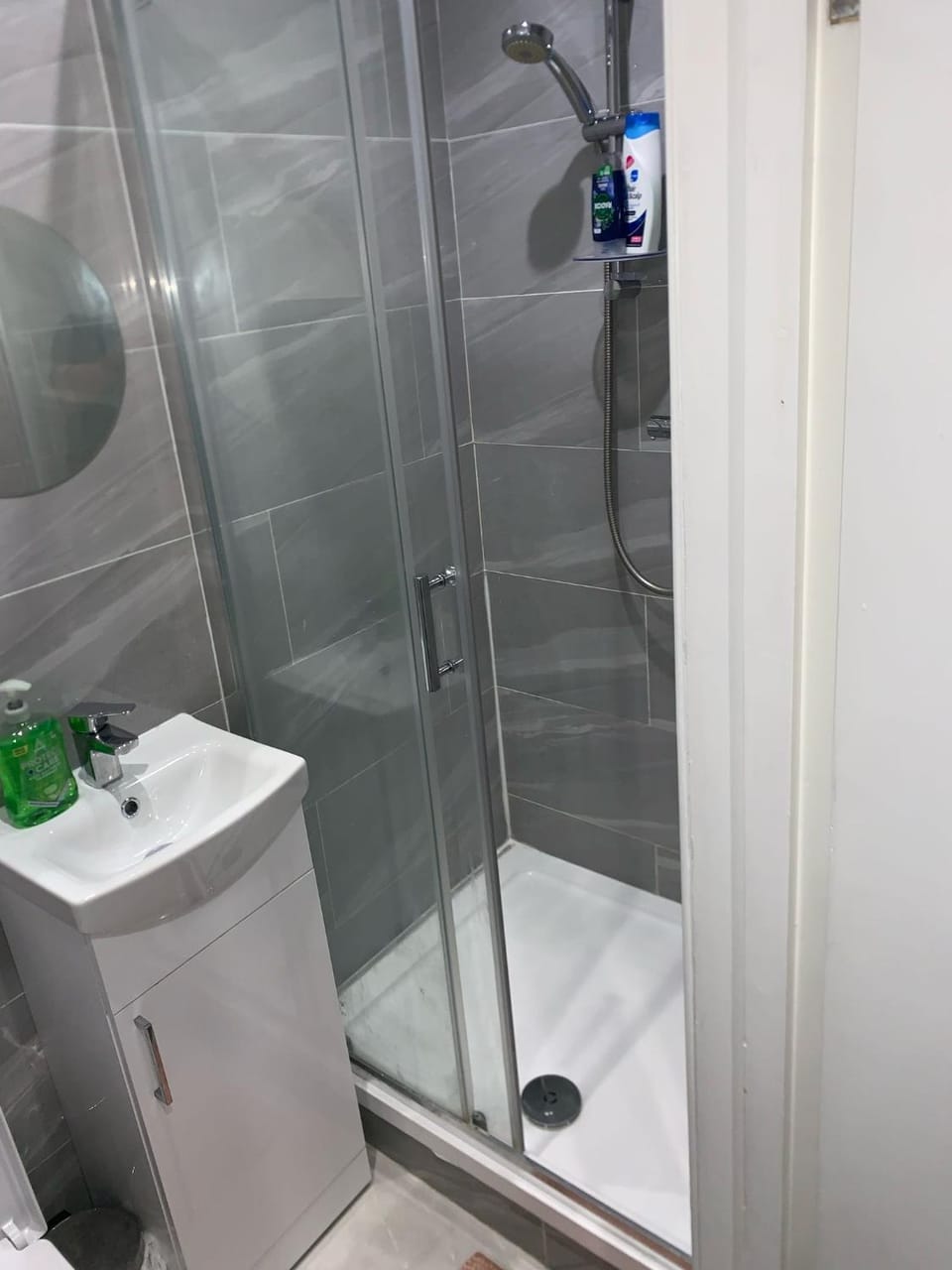 W5 Studio Apartment in London Borough of Ealing