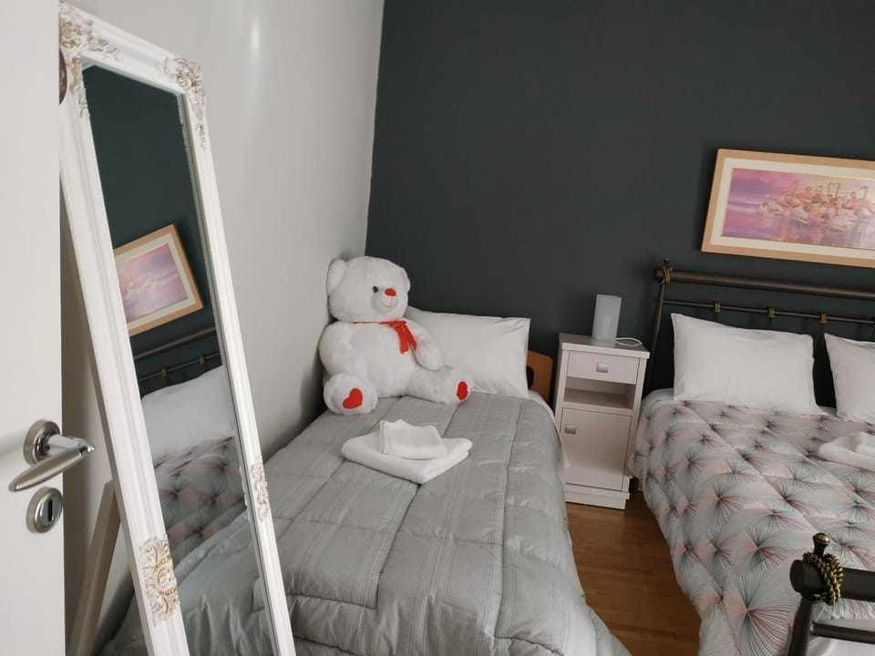 Bedroom, Bedroom