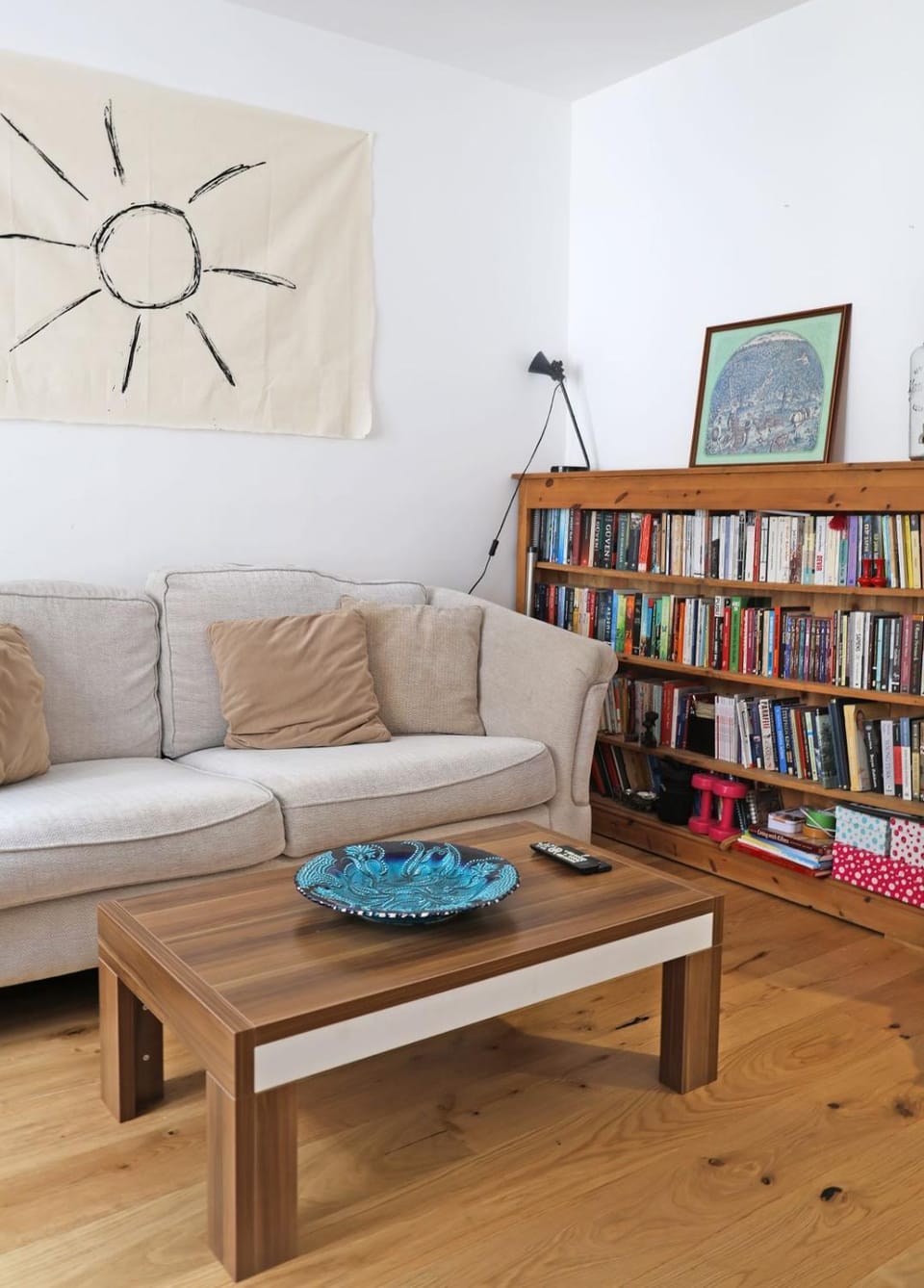 Library, Living room