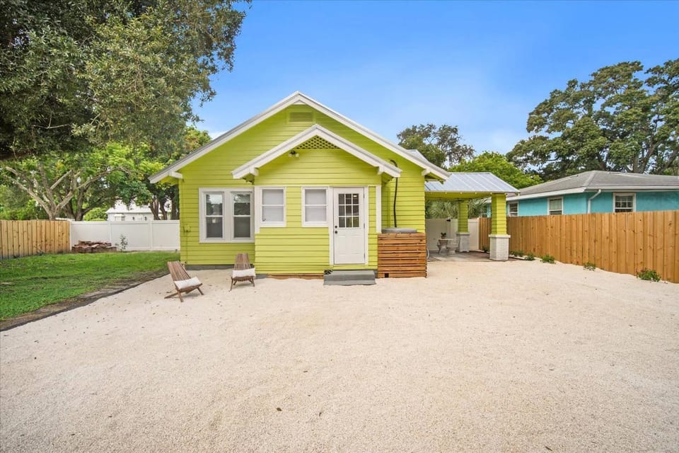 Property building, Activities, Garden