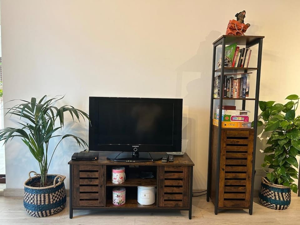 Garden Spot and Parking Apartment in Krakow