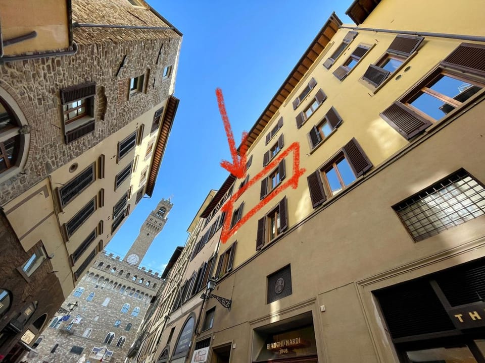 Property building, City view, Location