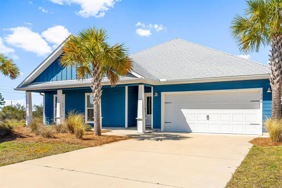 4BR Windmark Home, Walk To Dog Park, Beach & Pool House in Florida