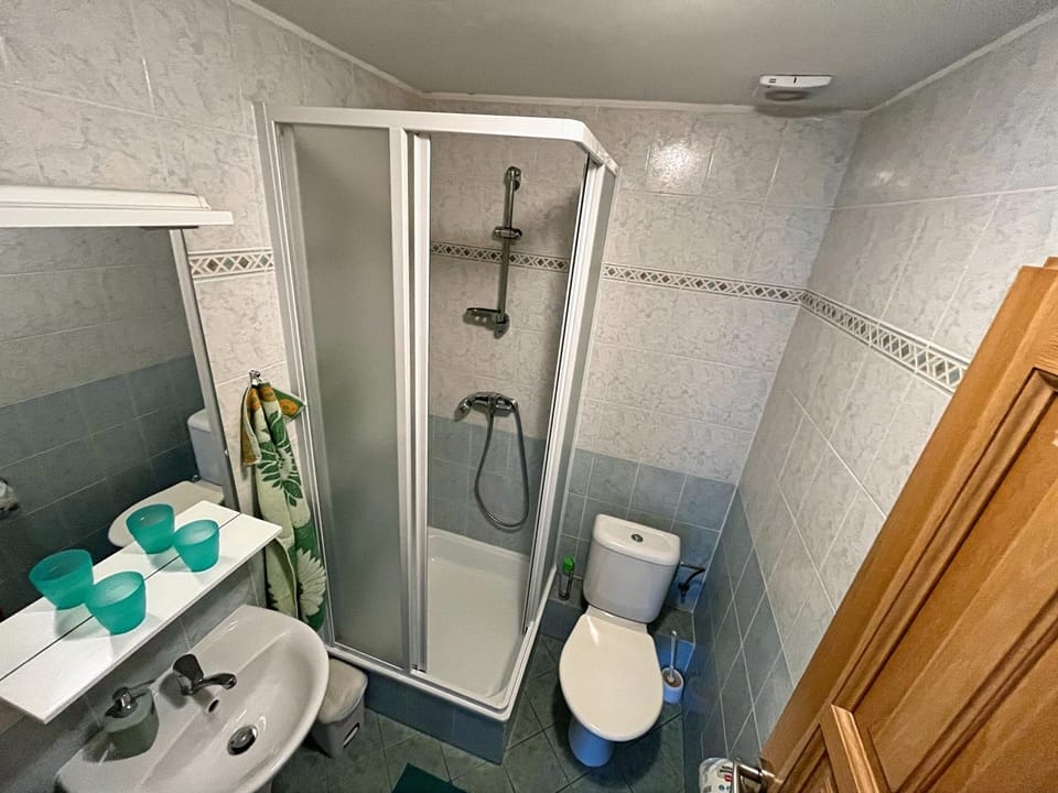 Shower, Toilet, Bathroom