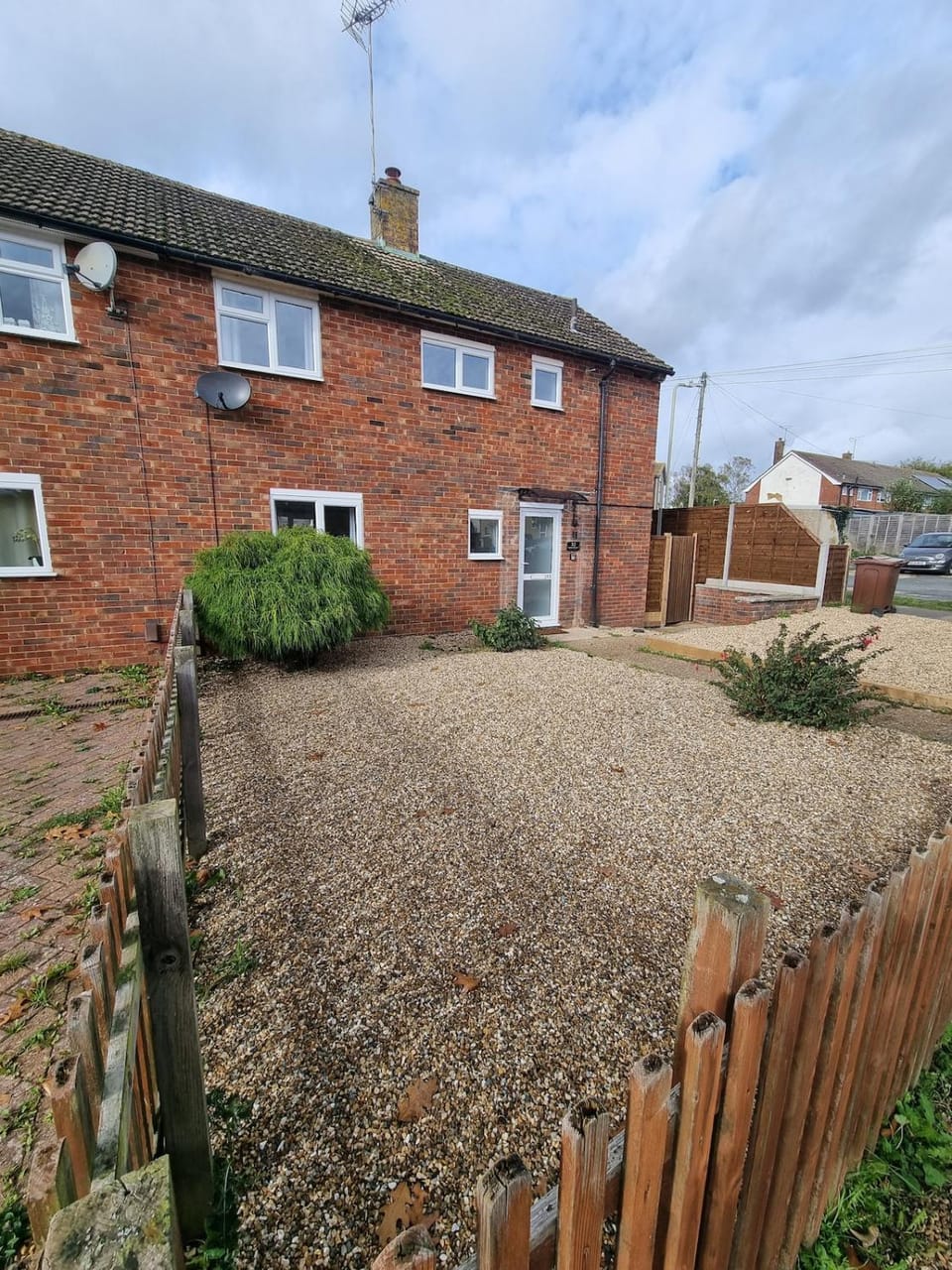 Spacious 3BR Home with Large Garden - Ashford, Kent House in Ashford
