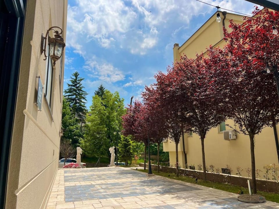 Palermo Apartment at Sunrise Apartments, Prishtina Apartment in Europe