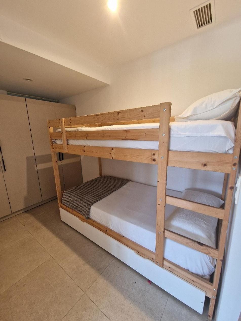 Bed, Photo of the whole room, Bedroom, bunk bed