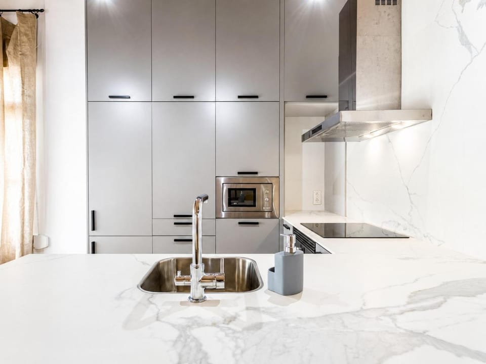 Kitchen or kitchenette