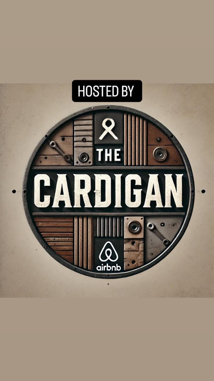 Luxury Industrial Studio Leeds Near Brudenell social club & Headingley Stadium Apartment in Leeds