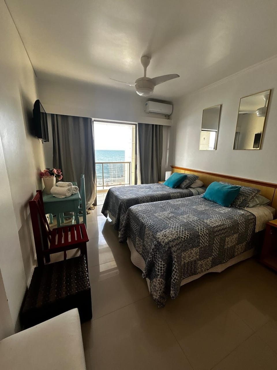 Pé na Areia, Best Sea View Apartment in Florianopolis