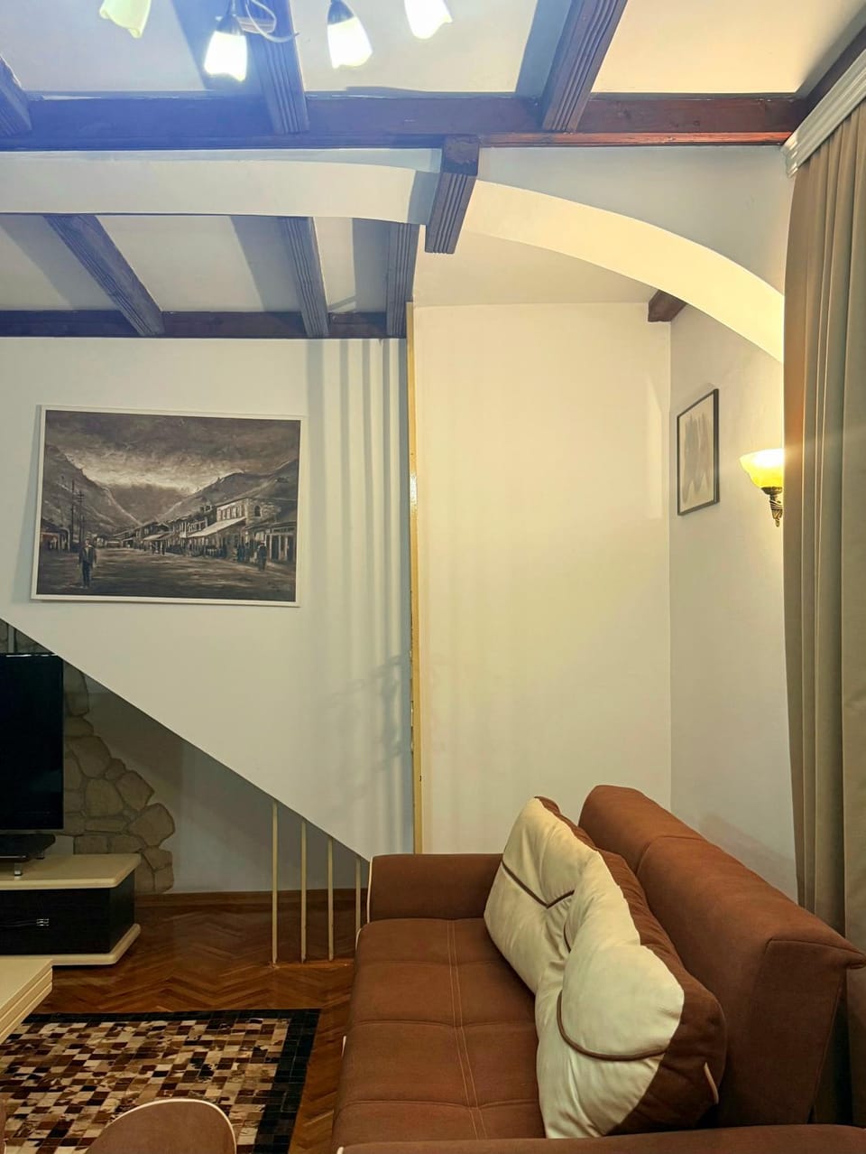 TV and multimedia, Living room, Photo of the whole room, Seating area