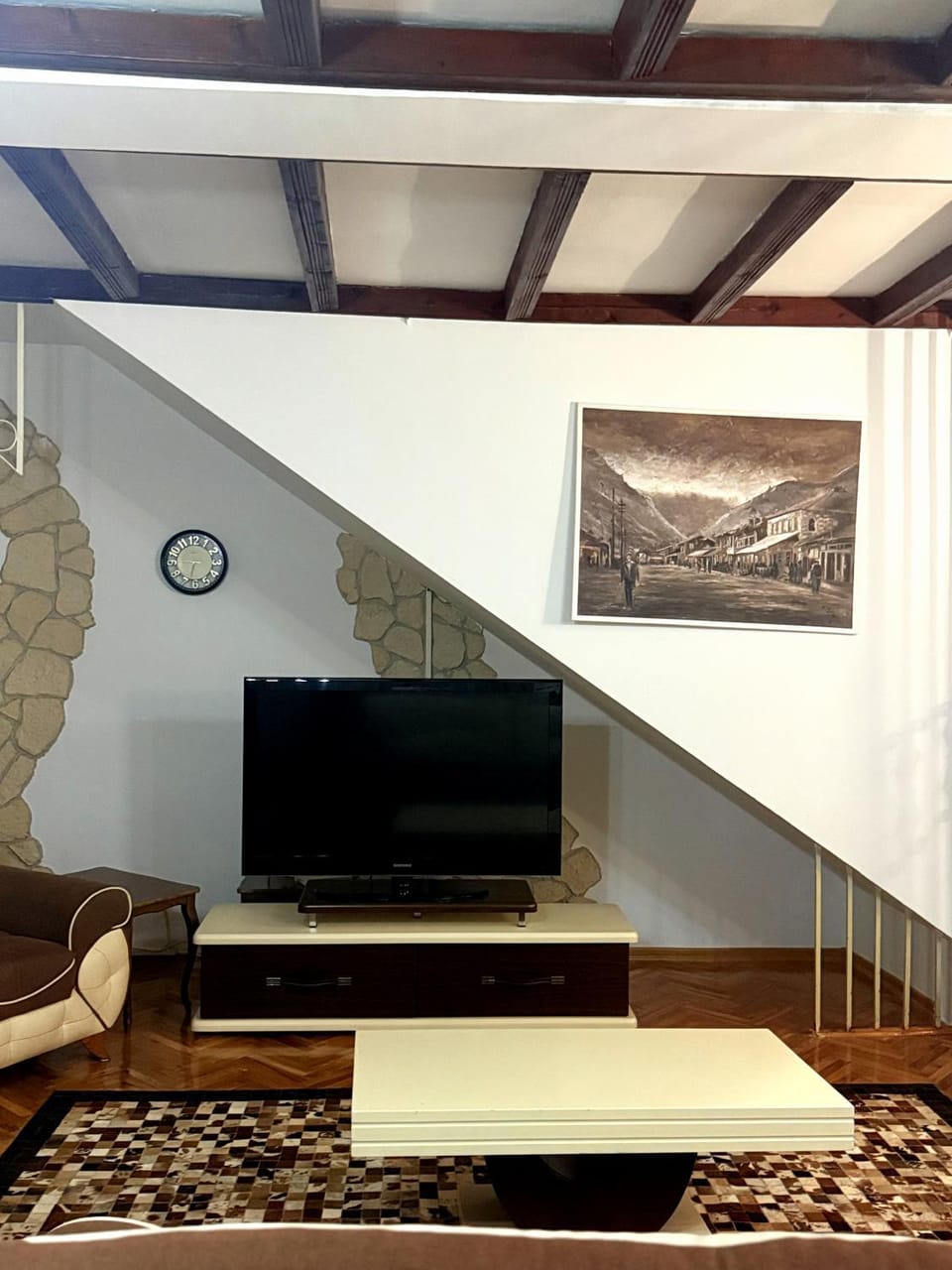 TV and multimedia, Living room, Seating area