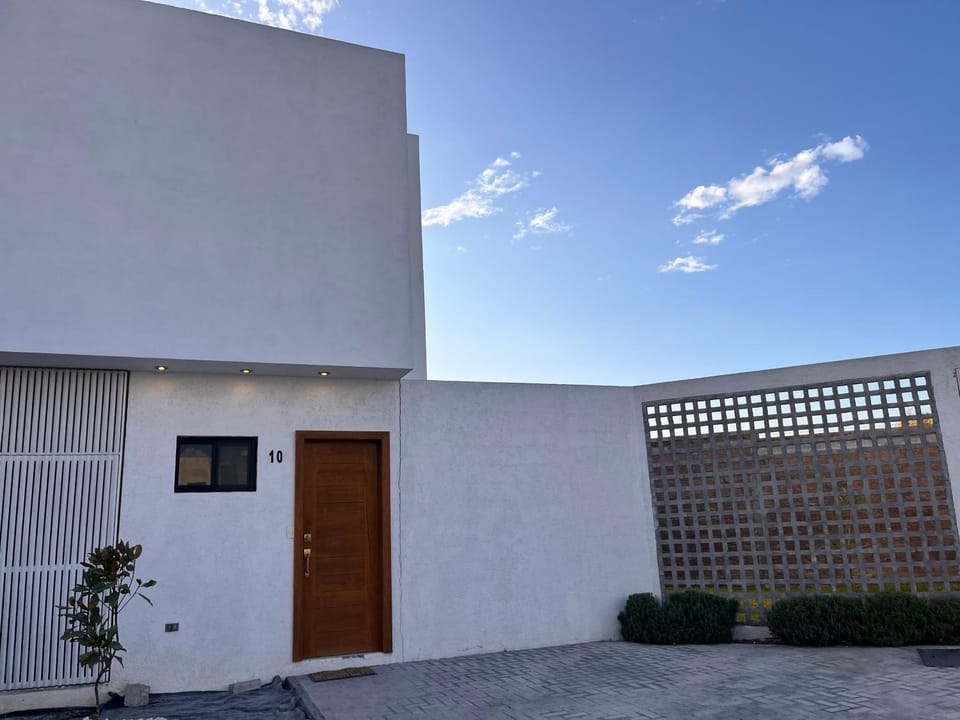 Puerta Sevilla House in Saltillo