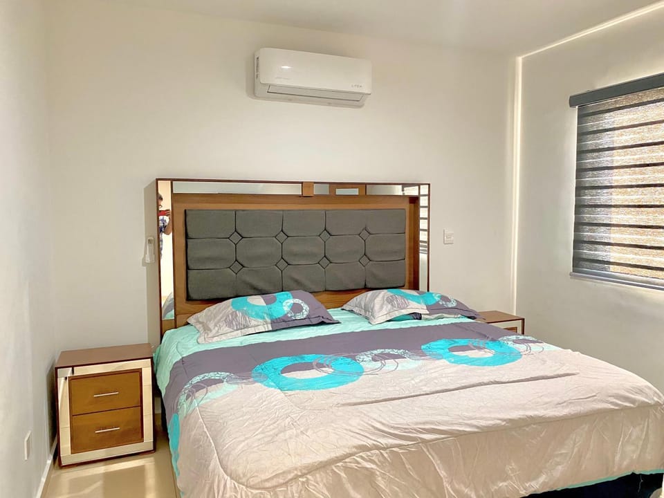 Photo of the whole room, Bedroom, air conditioner