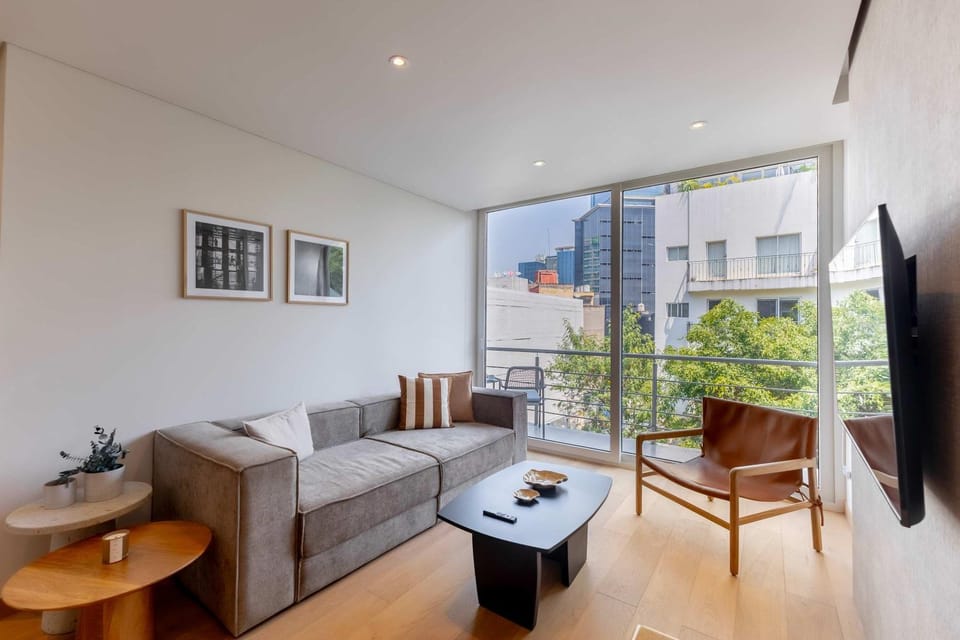 414 Capitalia Chic 2BR with Rooftop and Valet Parking Apartment in Mexico City