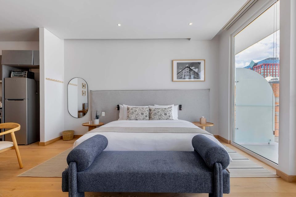 509 Capitalia Studio with Rooftop Jacuzzi and Parking Apartment in Mexico City