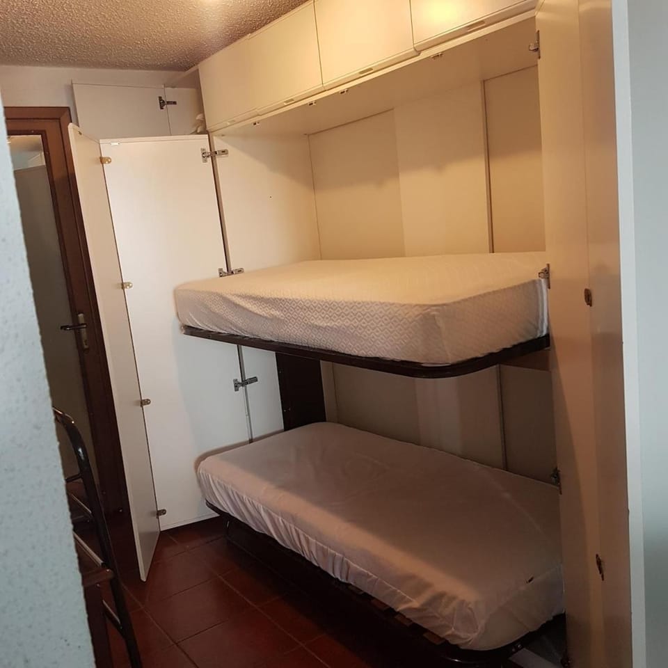 studio apartment with terrace overlooking the slope Apartment in Breuil-Cervinia