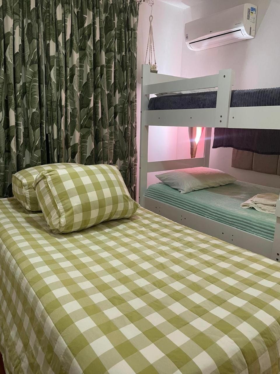 Casa Moderna com piscina e churrasqueira Vacation rental in Rio de Janeiro