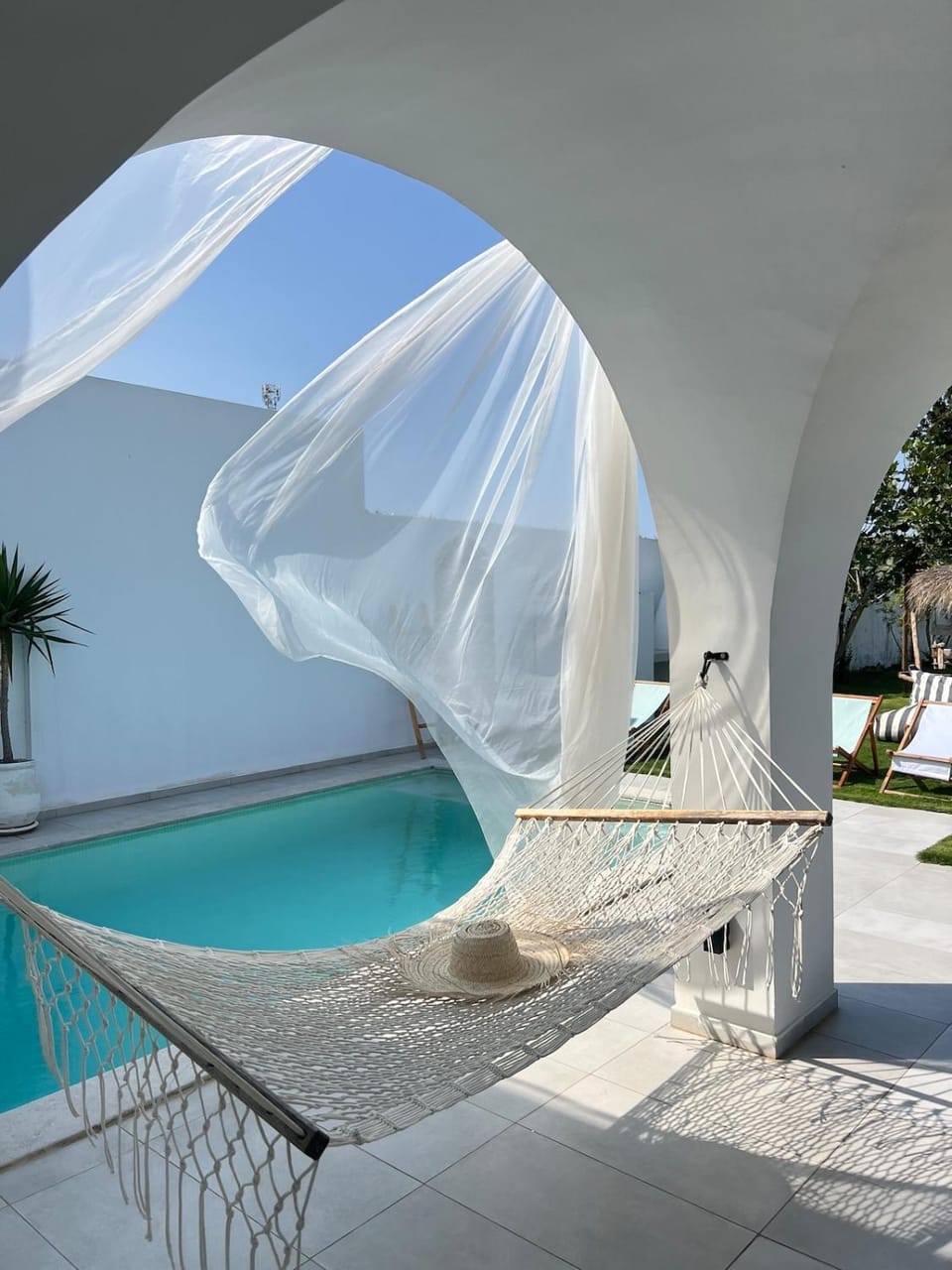 Pool view, Swimming pool