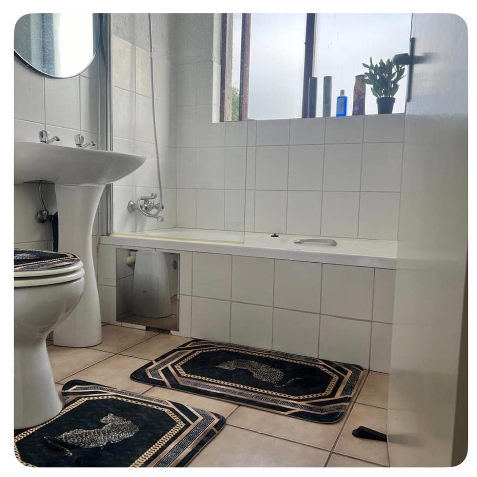 The Corporate Studio Apartment Apartment in Sandton