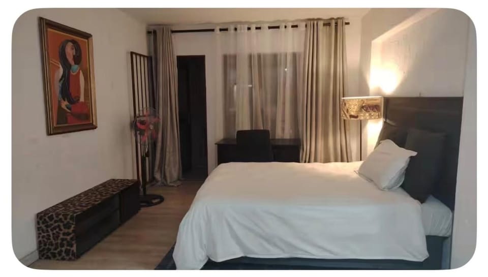 The Corporate Studio Apartment Apartment in Sandton